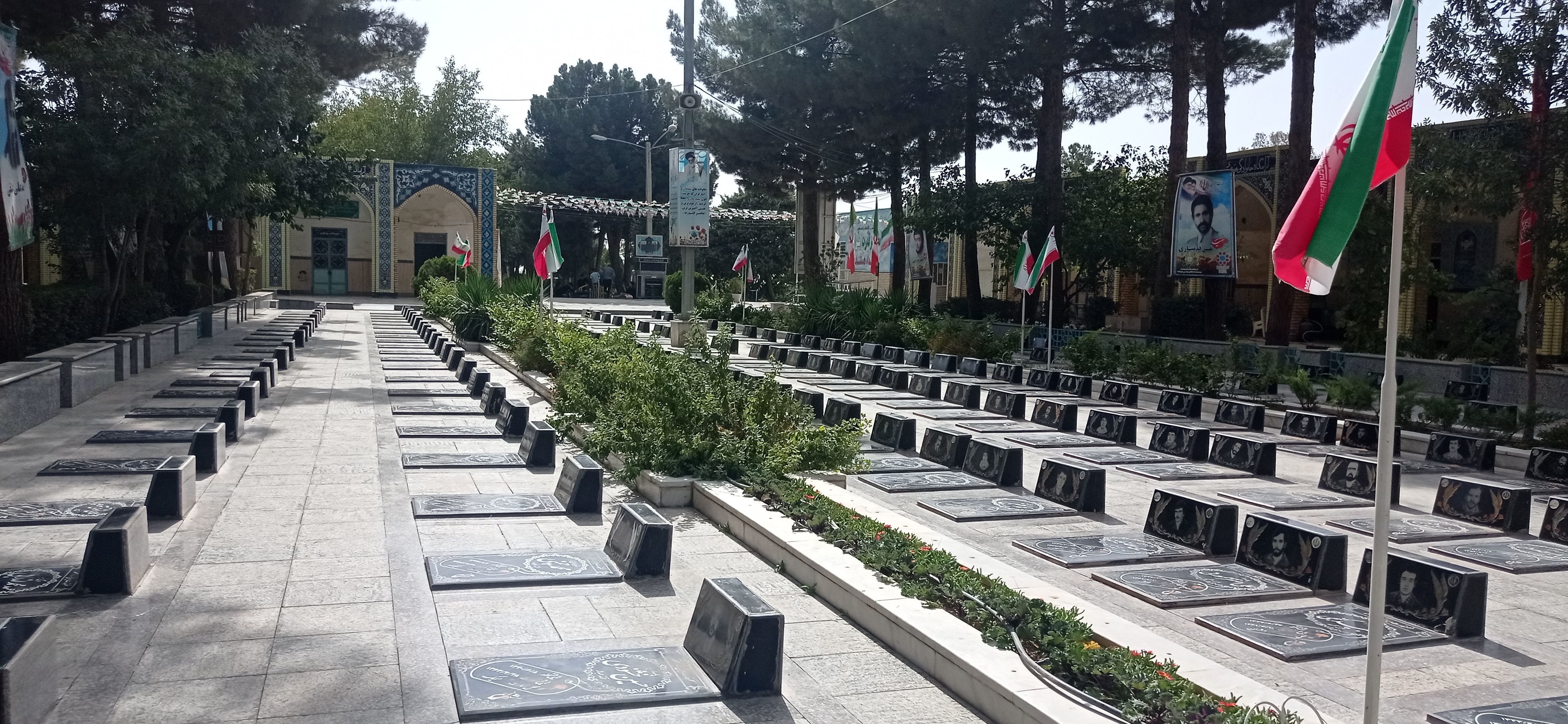 مراسم یادواره شهدای نیشابور درجوار آرامگاه فضل بن شاذان