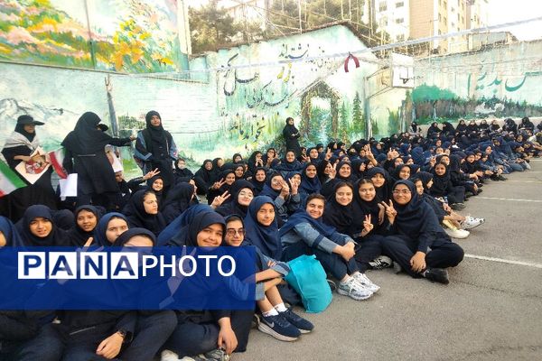 المپیاد درون مدرسه‌ای دبیرستان شاهد تکتم