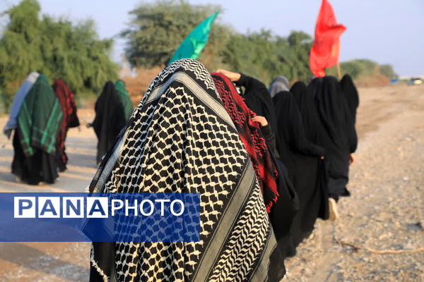 حال و هوای دختران هنرستانی قم در بازدید از یادمان‌های عملیاتی جنوب کشور