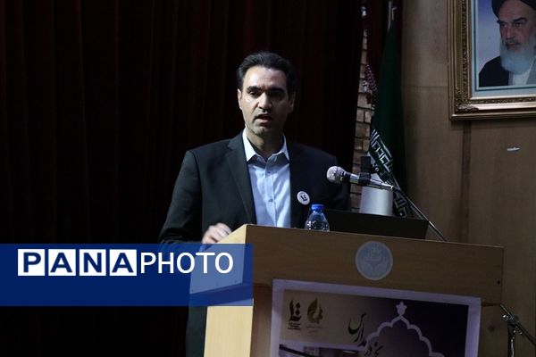 هفتمین همایش ملی آموزش تاریخ در مدارس در شهرستان پاکدشت