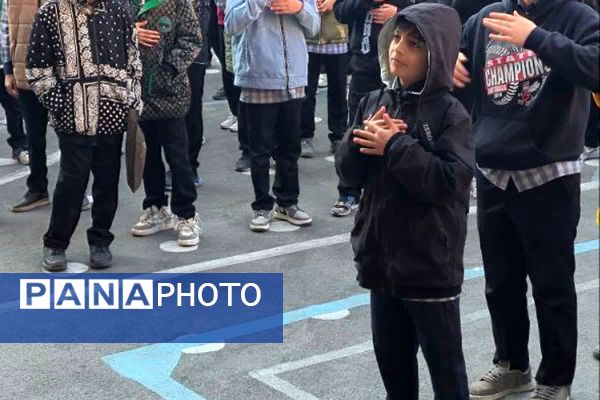 نوجوانان فاطمی از دبیرستان تا مسجد جامع