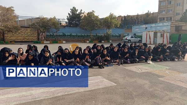 المپیاد ورزشی درون مدرسه ای در دبیرستان صدیقه 1 مشهد