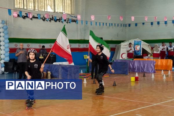 آیین افتتاحیه «میدان پویا» در قرچک