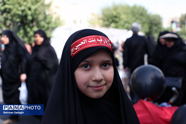 حضور کودکان و نوجوانان در جاماندگان اربعین حسینی - تهران