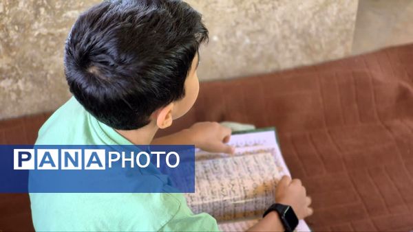 تجدید میثاق قاریان قرآن و اهالی بلده با شهدای گمنام