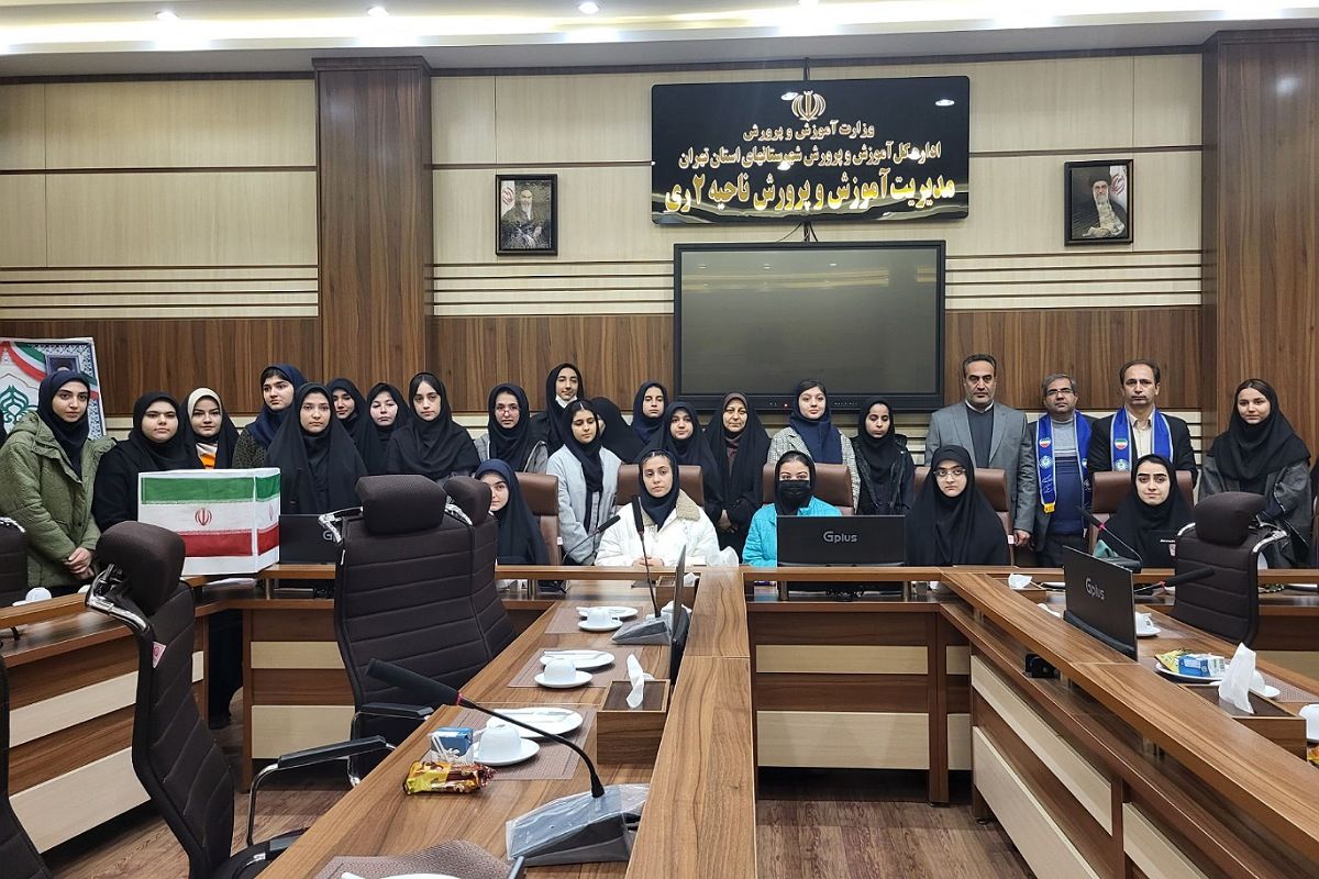 انتخابات شورای دانش آموزی منطقه‌ای با حضور معاون پرورشی و تربیت بدنی ناحیه دو شهرری 