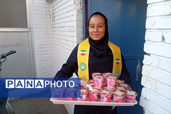 جلسه و انتخابات انجمن اولیا و مربیان دبیرستان نرجس۱ 