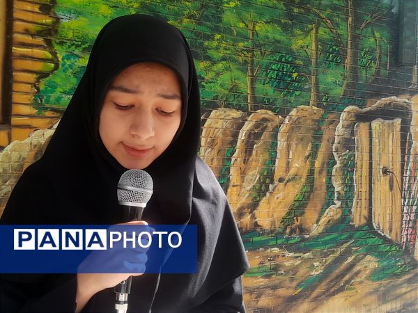 گرامیداشت هفته دفاع مقدس در دبیرستان فیاض