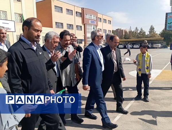 آئین افتتاح چمن مصنوعی سمپاد آموزشگاه شهید بهشتی نیشابور