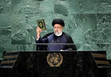 رئیس جمهور شهید در برابر دیدگان جهان، قرآن را مهم‌ترین نسخه حیات بشری برای دنیا و آخرت معرفی کرد