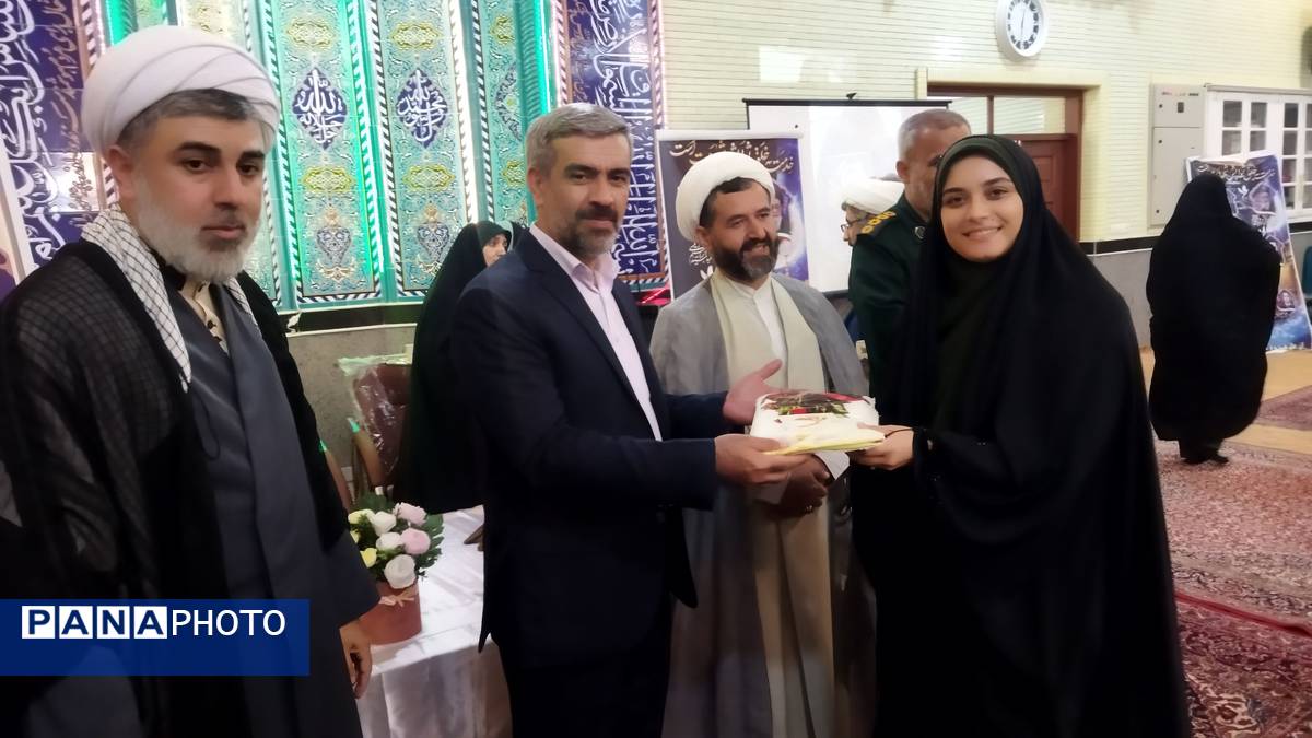 محفل نورانی انس با قرآن خسروشاه