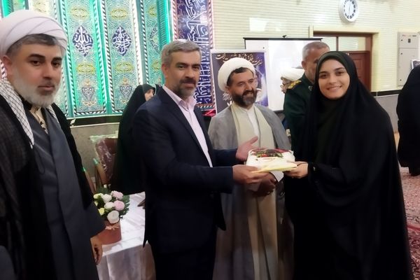 محفل نورانی انس با قرآن خسروشاه