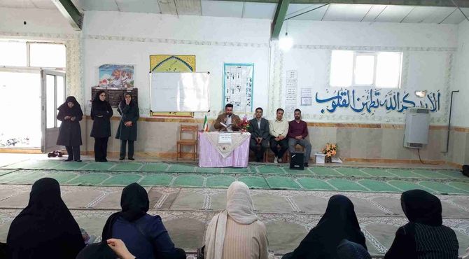 نشست هم‌اندیشی اولیا و مربیان در مدرسه مفتح: راهکارهای نوین برای پیشرفت تحصیلی و آموزشی شهرستان سلسله