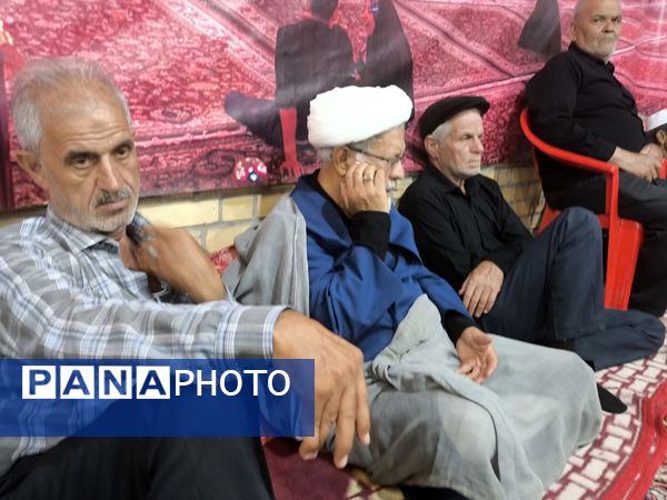مراسم عزاداری و روضه خوانی عاشورا در شهر حسن آباد جرقویه