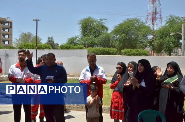برگزاری نماز جمعه شهرستان گچساران به مناسبت هفته هلال احمر