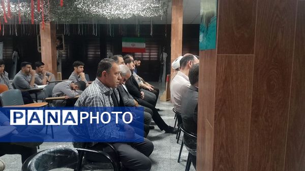مراسم یادواره شهدا در دبیرستان دهخدا ناحیه یک کرج