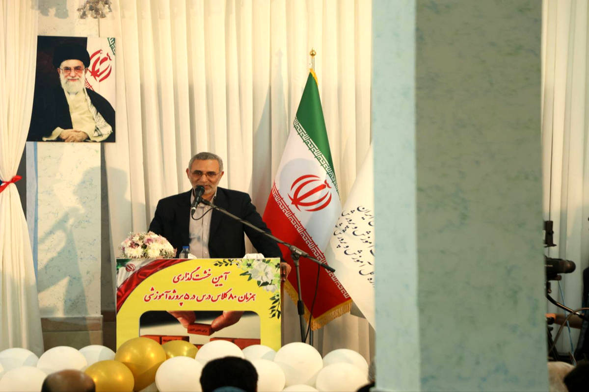 ساخت مدرسه نیازمند تغییر نگاه و همافزایی ملی است