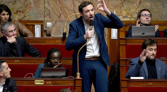 نماینده پارلمان فرانسه: نتانیاهو تروریست است