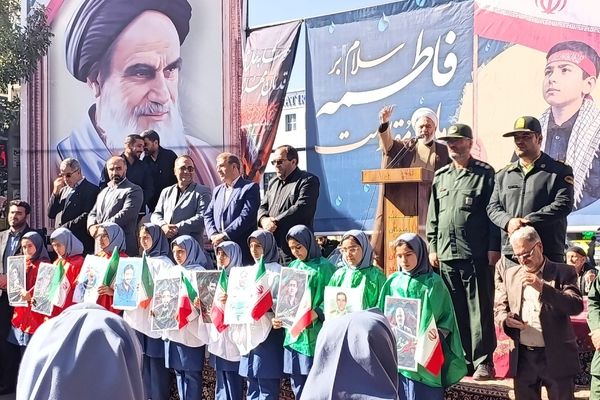 دانش‌آموزان امروز، ادامه‌دهندگان راه آگاهی و آزادگی دیروز