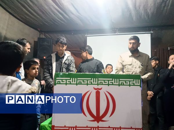 تشییع پیکر شهید گمنام در نمایشگاه یاس کبود 