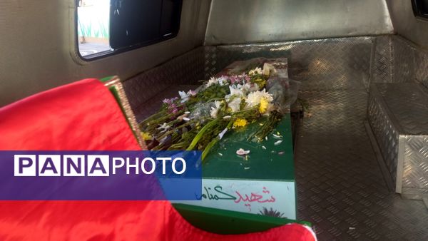 حضور پرمهابت شهید گمنام به مدرسه حضرت زینب صدرا و گرامیداشت مراسم پرچم‌گردانی امام حسین(ع) در هشتگرد