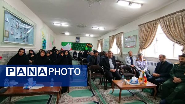 یادواره شهدای دبستان شاهد بنت‌الحسین تبریز با عطر فاطمی