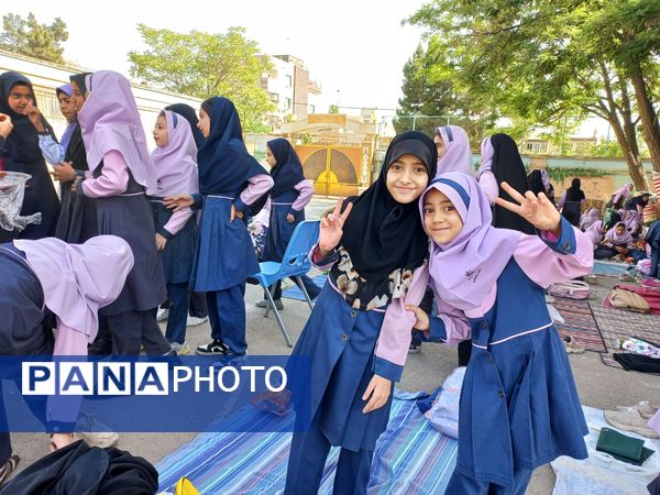 اردوی حیاطی و جشن آخر سال در دبستان دخترانه شاهد تحقیقی ناحیه ۶
