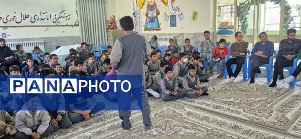 جشن مدرسه حضرت علی (ع) و کانون لقمان برای دانش‌آموزان با نیازهای ویژه کاشمر