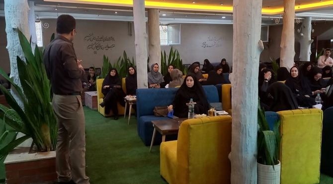 جلسه توجیهی برای مدیران مدارس ابتدایی ناحیه یک 