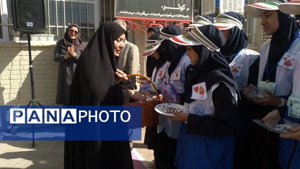 افتتاحیه طرح آهن یاری در دبیرستان کوثر فرهنگیان