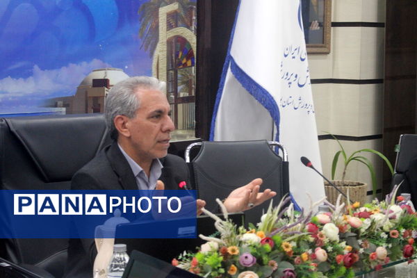 کارگاه آموزشی آشنایی با قانون و آیین‌نامه رسیدگی به تخلفات اداری در بوشهر