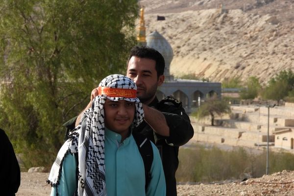 پیاده‌روی جاماندگان اربعین در فراشبند