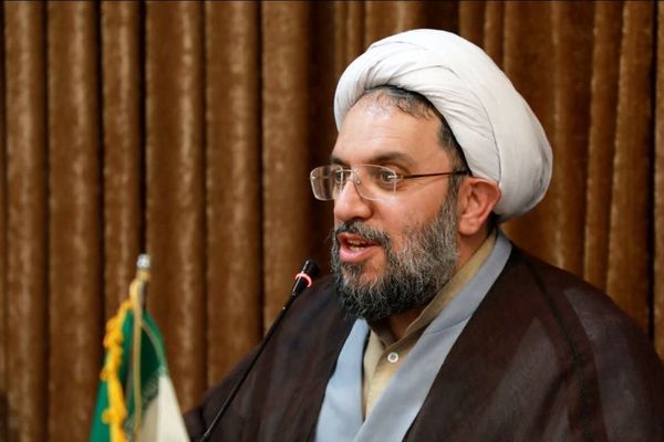 برپایی مراسم بزرگداشت شهید رئیسی با شعار «خادم حرم ایران» در 500 مسجد قم

