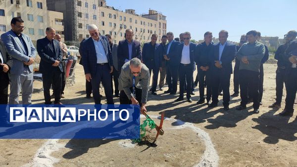 آیین کلنگ زنی آموزشگاه جعفر برزگر ناحیه یک مشهد