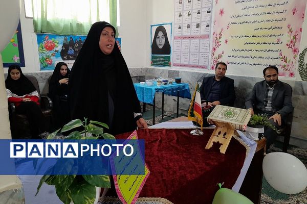 تابستانی متفاوت در دبیرستان دخترانه توحید یک؛آغاز فعالیت های مهارت محور پایگاه تابستانی