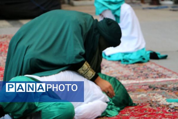 اجرای تئاتر گروه هنری موعود در آستان مقدس امامزاده بی‌بی‌سکینه صفادشت