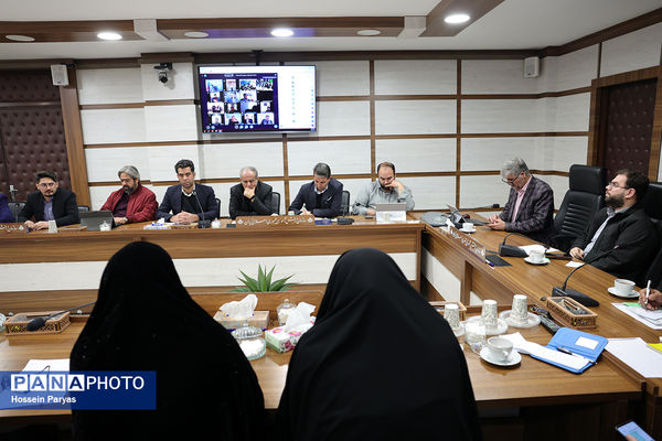 جلسه مدیران استان‌ها با شورای معاونان سازمان دانش‌آموزی 