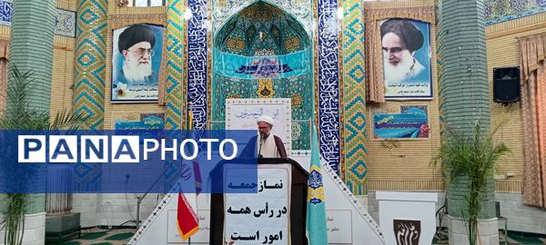 آخرین جمعه پاییز؛ هم‌نوایی دل‌ها در میعادگاه نماز جمعه
