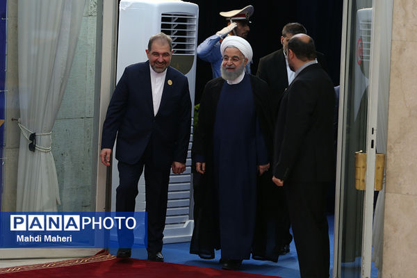ورود مهمانان مراسم تحلیف رئیس‌جمهوری به مجلس شورای اسلامی 
