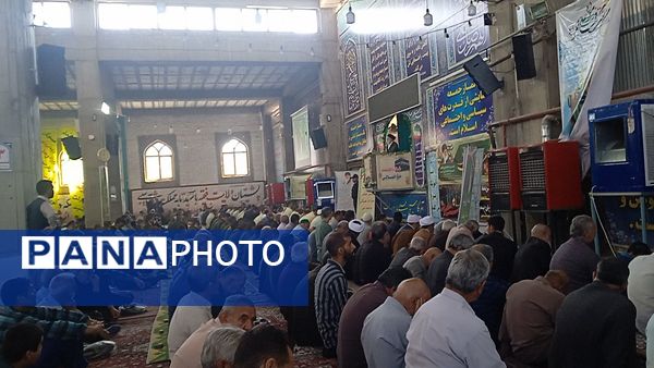 نماز عبادی و سیاسی جمعه همزمان با آغاز هفته نیروی انتظامی در نیشابور