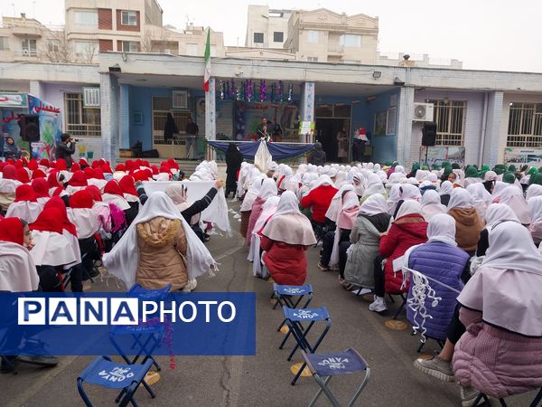 جشن نیکوکاری در دبستان اخوان گنجی