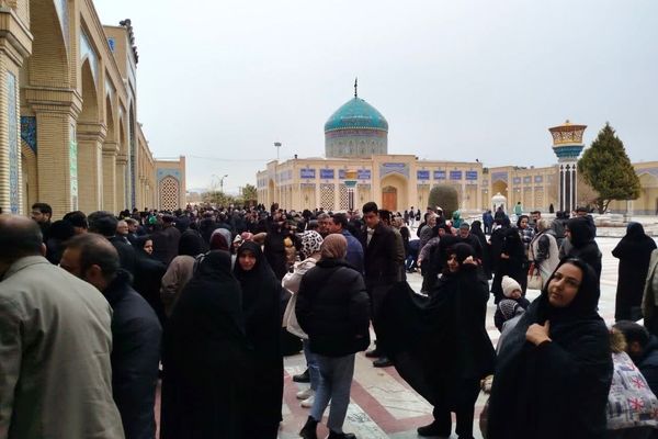 برگزاری مراسم شب های چراغ برات در آرامگاه شهید مدرس