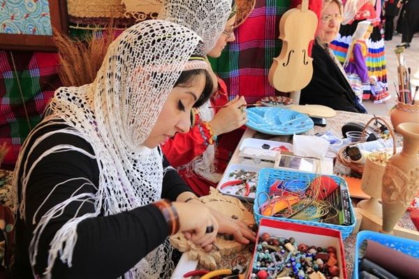 برای نوجوانان راه اندازی کسب و کار یعنی مستقل بودن