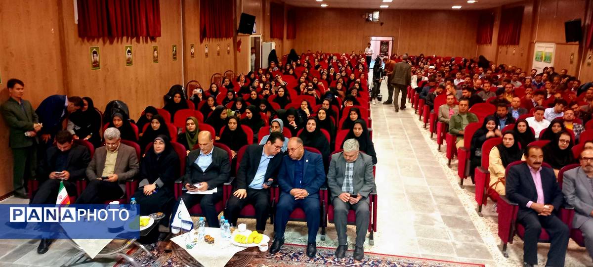 همایش تجلیل از مهارت آموزان ماده 28 