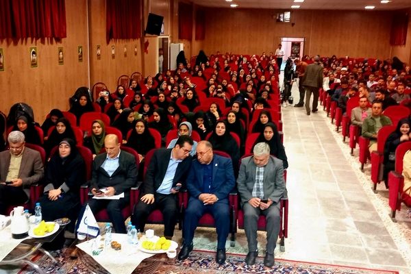 همایش تجلیل از مهارت آموزان ماده 28 