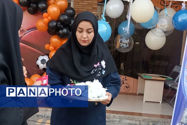 افتتاحیه جشنوارهی بازیهای مهارتی-ورزشی در مدرسه زهرهوند قرچک