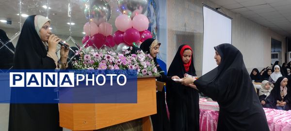 حضور دانش‌آموزان مدرسه خاقانی در جشن دختران آفتاب شیروان