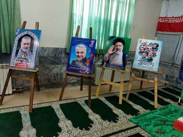 اعزام ۷۴ دانش‌آموز دختر از شهرستان به مناطق جنوب