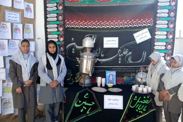 برپایی موکب فاطمیه در مدرسه تجلی عشق و ارادت دانش‌آموزان به حضرت زهرا (س)