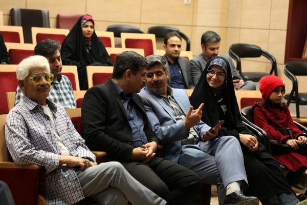 شبِ فَر و هنر؛ شبی پر از شعر، موسیقی و جلوه‌های فرهنگ ایرانی در مشهد